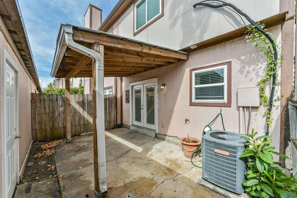 12500 Brookglade Circle - Photo 8