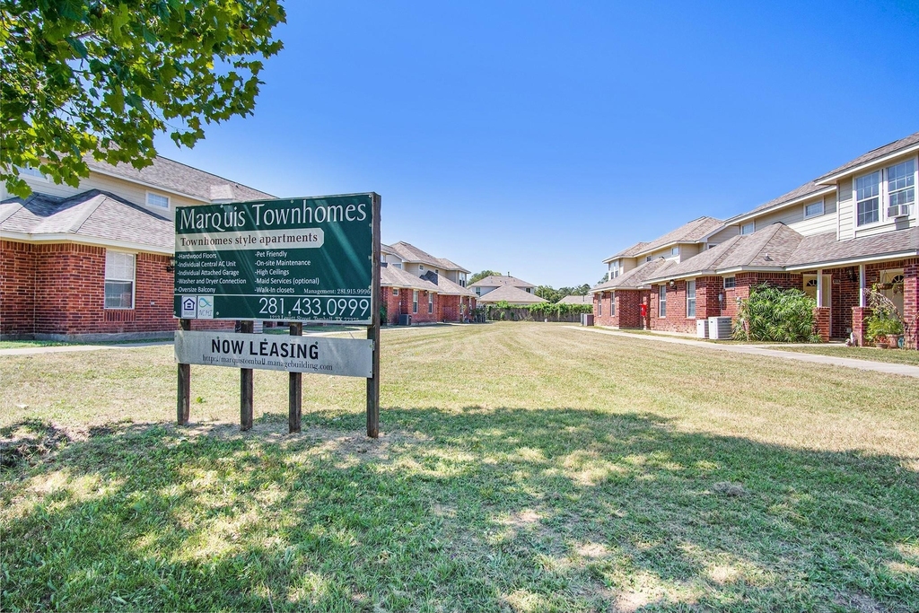 1237 Lovett Street - Photo 0