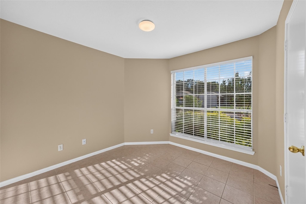 5046 Shadowdale Drive - Photo 19