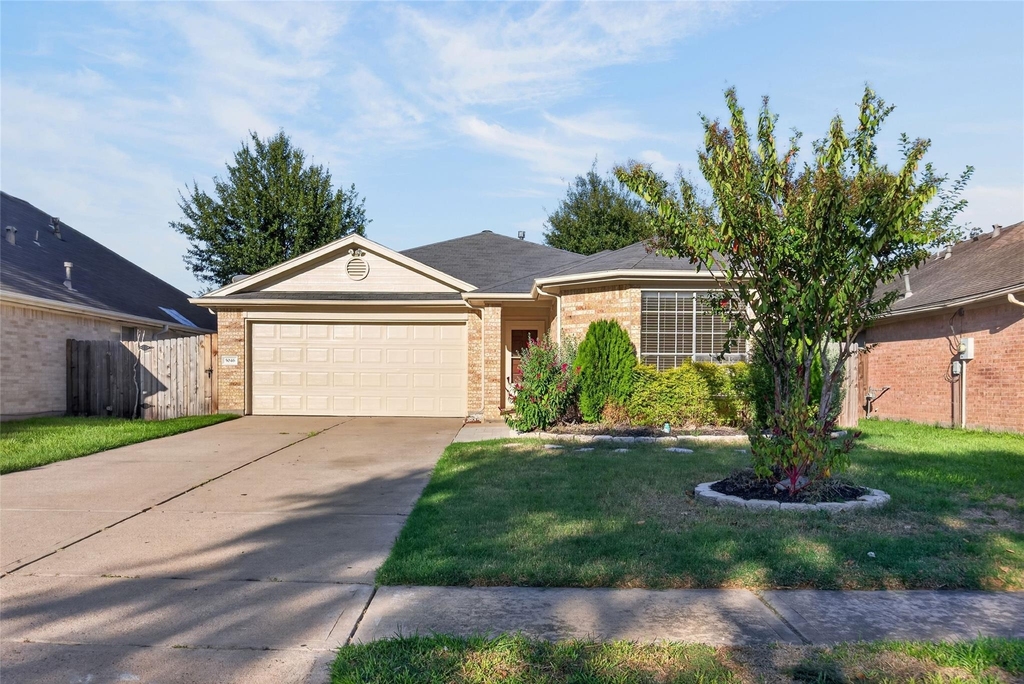 5046 Shadowdale Drive - Photo 1