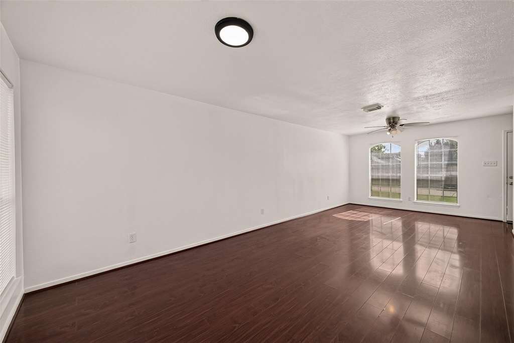 6515 Amberfield Lane - Photo 8