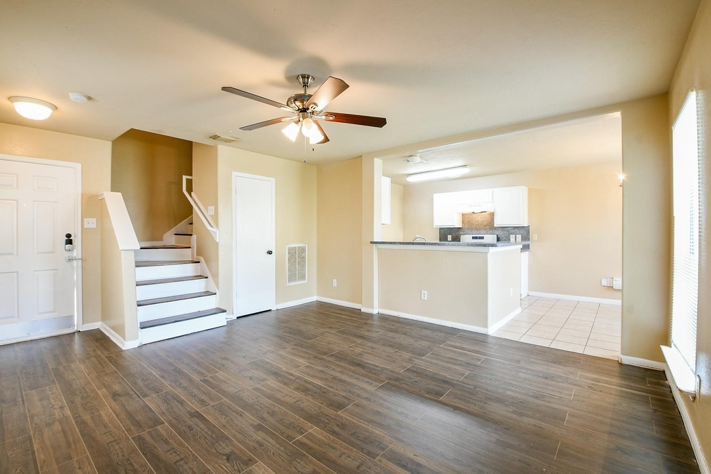 2643 Kiplands Court - Photo 6