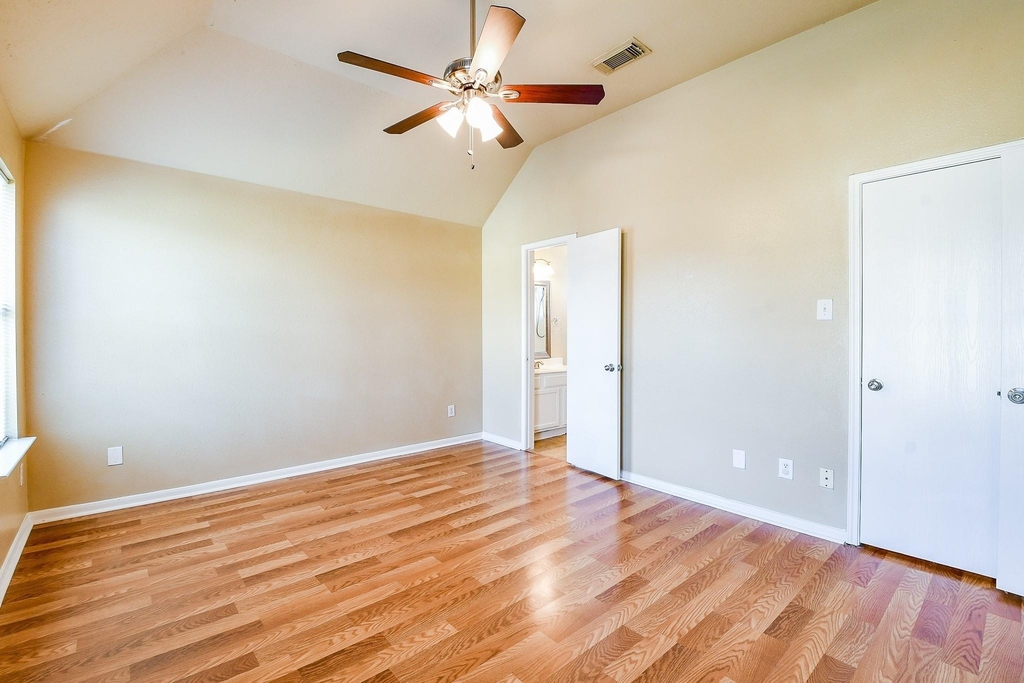 2643 Kiplands Court - Photo 18