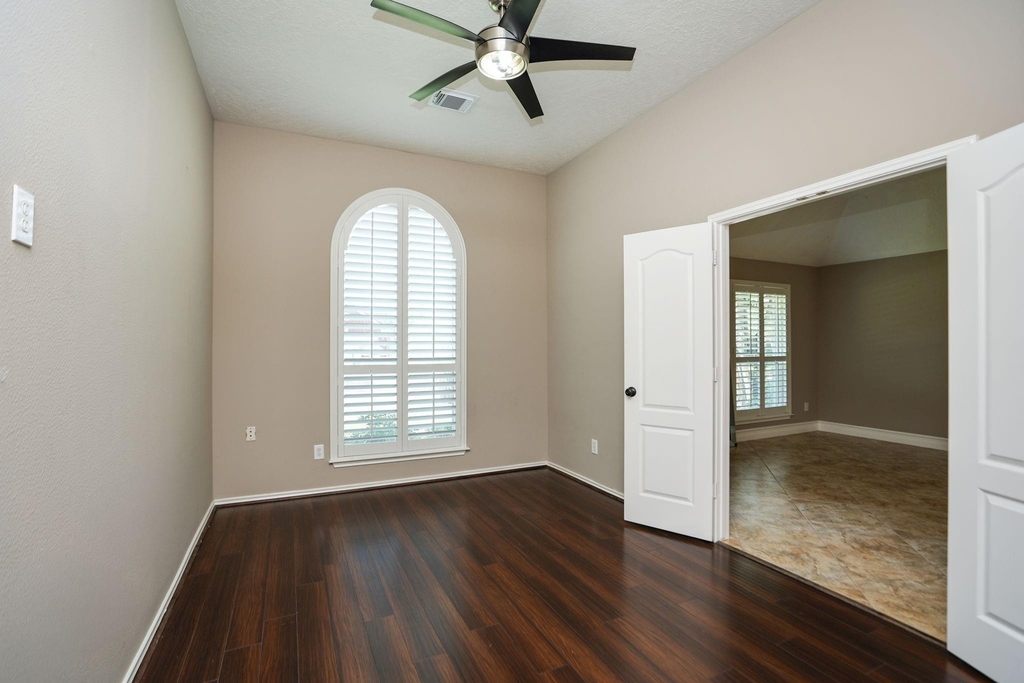 17510 Forest Vine Court - Photo 15