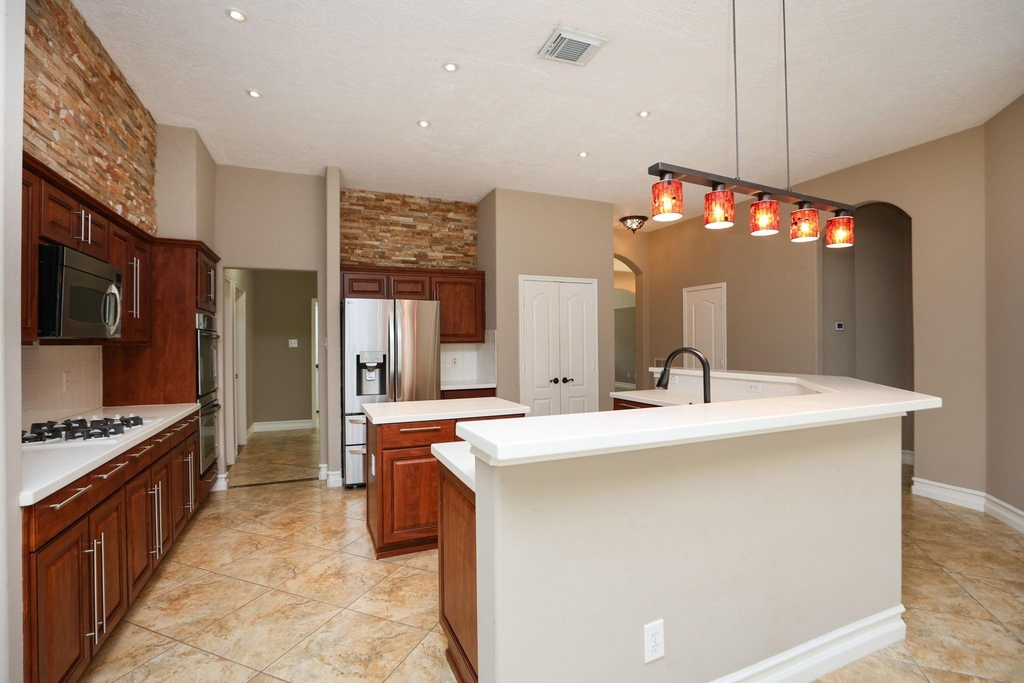 17510 Forest Vine Court - Photo 8