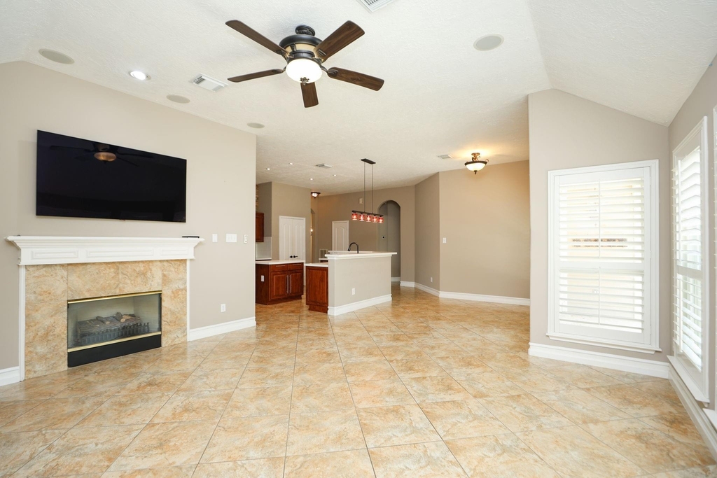 17510 Forest Vine Court - Photo 14