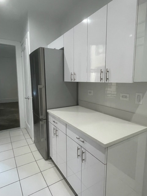 West 58th Street - Photo 1