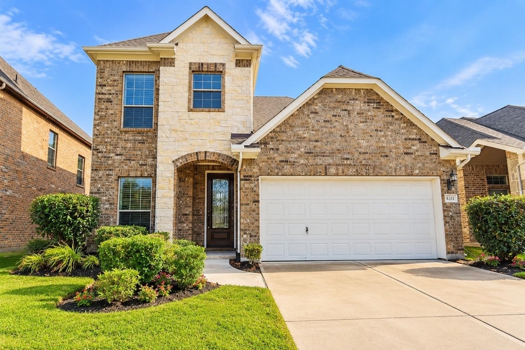 6311 Denison Oaks Drive - Photo 0