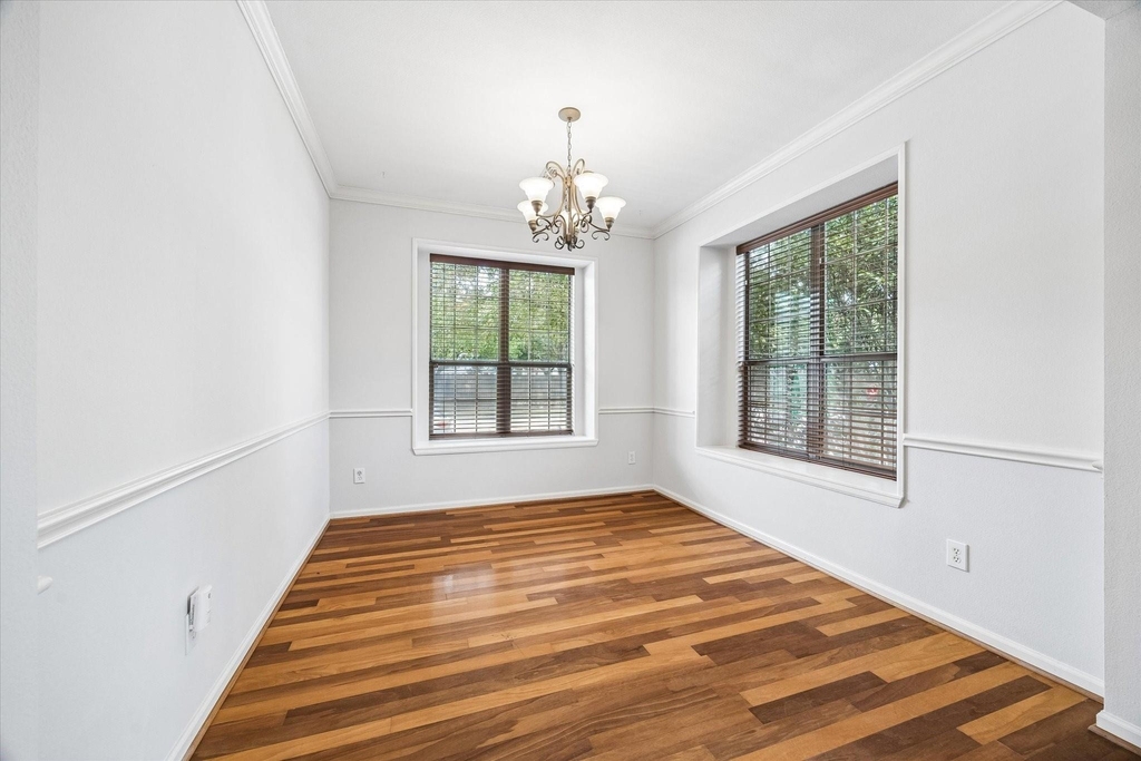 1542 Bevis Street - Photo 10