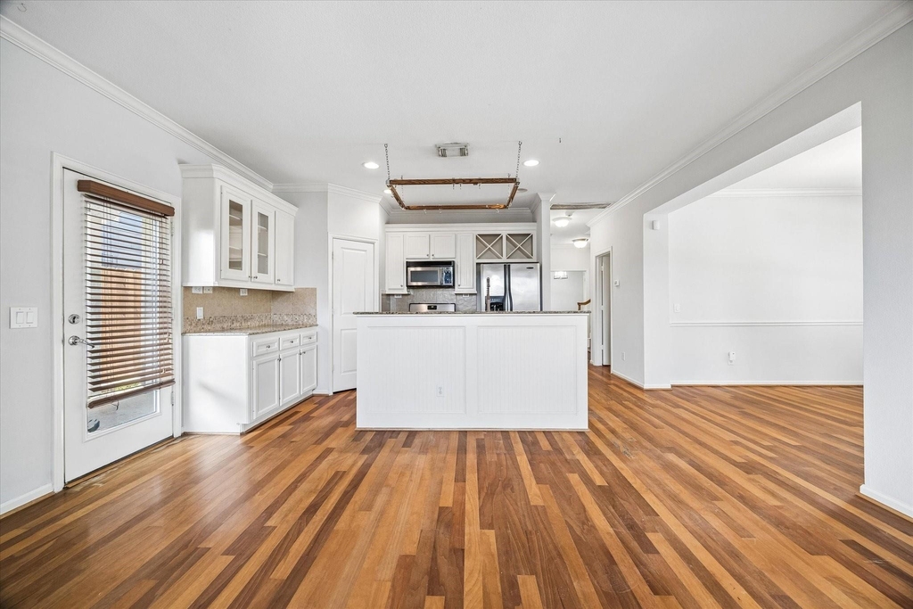 1542 Bevis Street - Photo 11