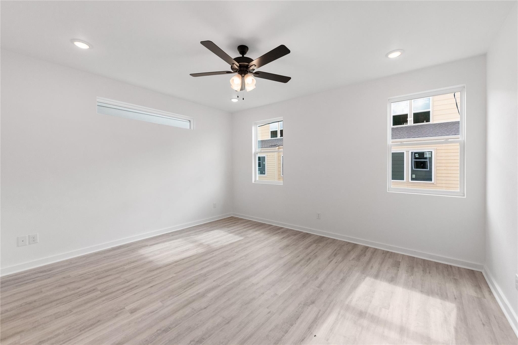 3322 Anita - Photo 10