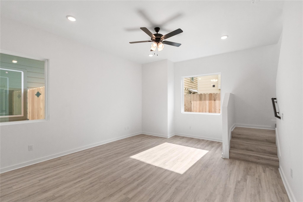 3322 Anita - Photo 5