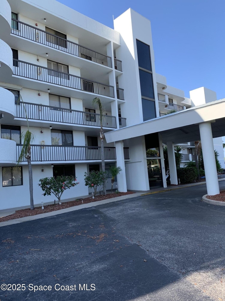 300 Columbia Drive - Photo 1