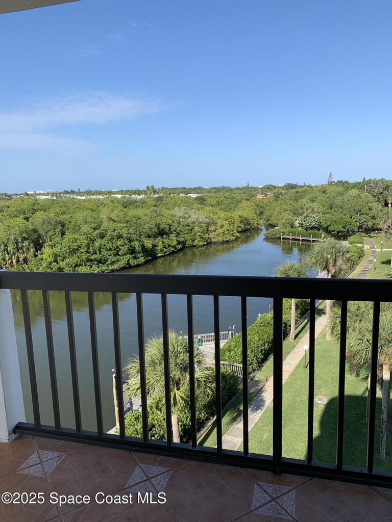 300 Columbia Drive - Photo 0