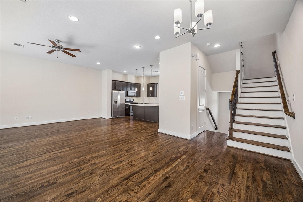 1029 Green Kensington Drive - Photo 6