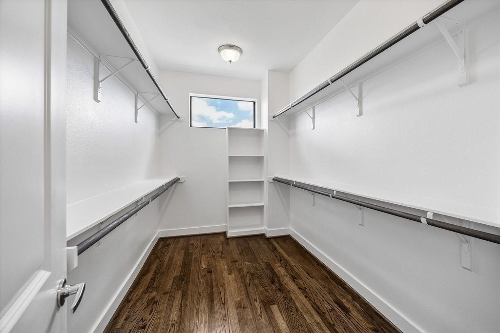 1029 Green Kensington Drive - Photo 17