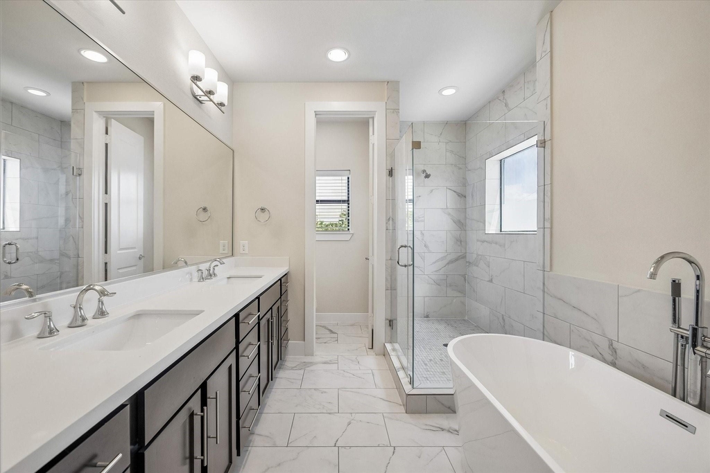 1029 Green Kensington Drive - Photo 16