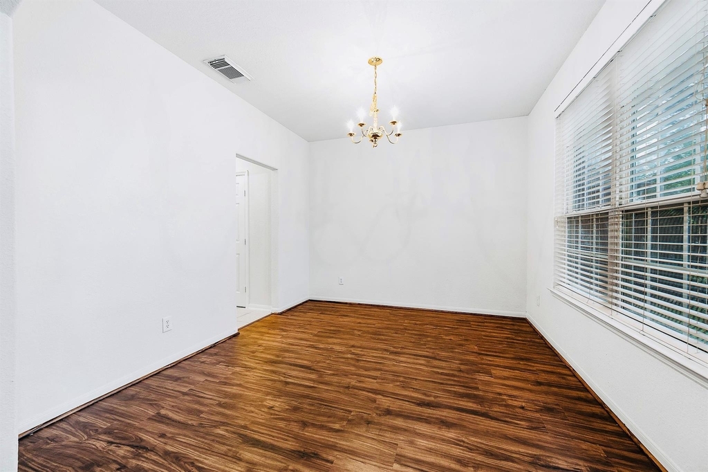 2032 Creek Shore Lane - Photo 27