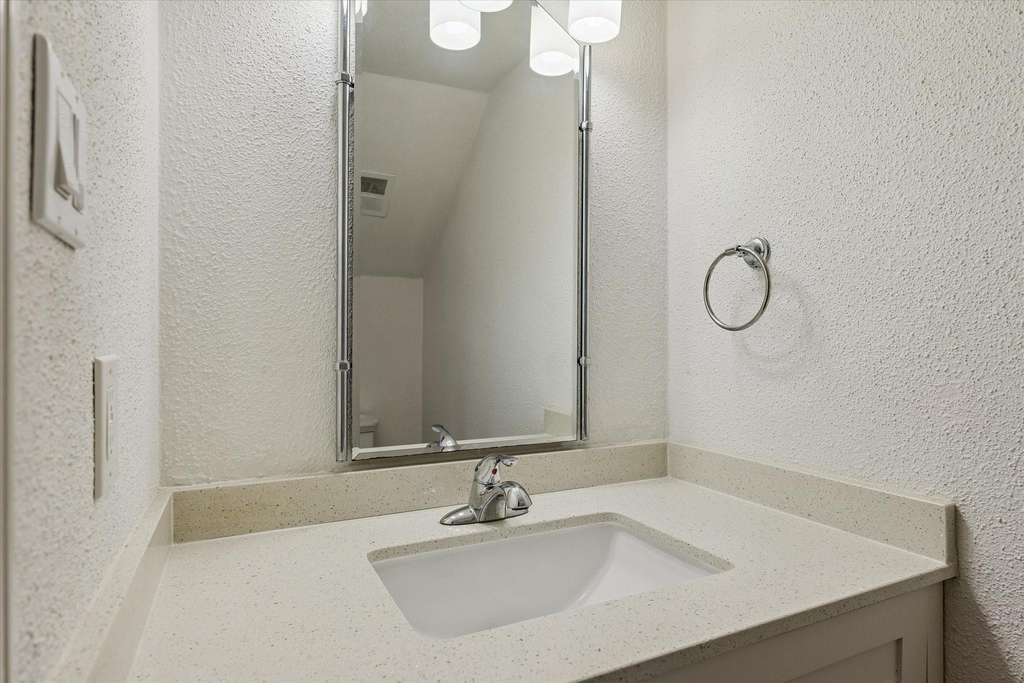 701 Bering Drive - Photo 15