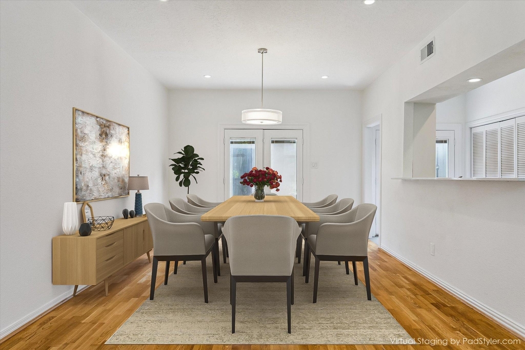 701 Bering Drive - Photo 3