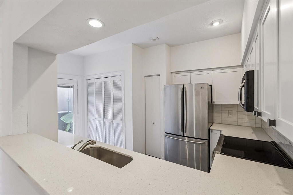 701 Bering Drive - Photo 14