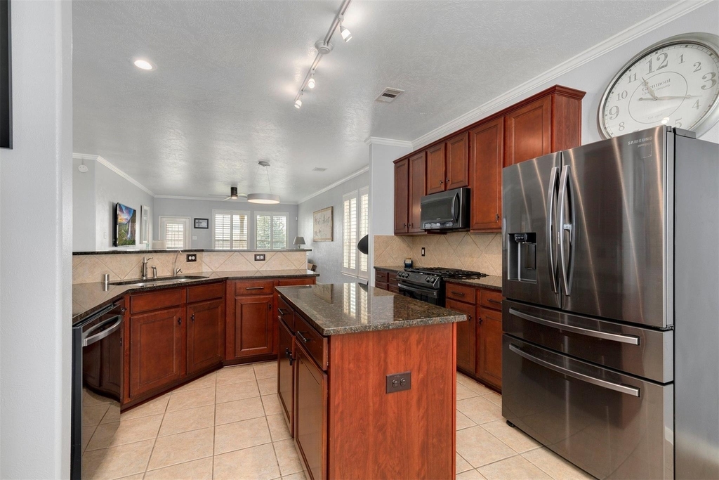 21731 Sierra Long Drive - Photo 9