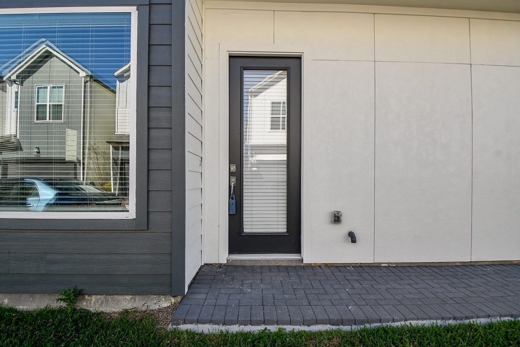 2305 Silva Park Lane - Photo 3