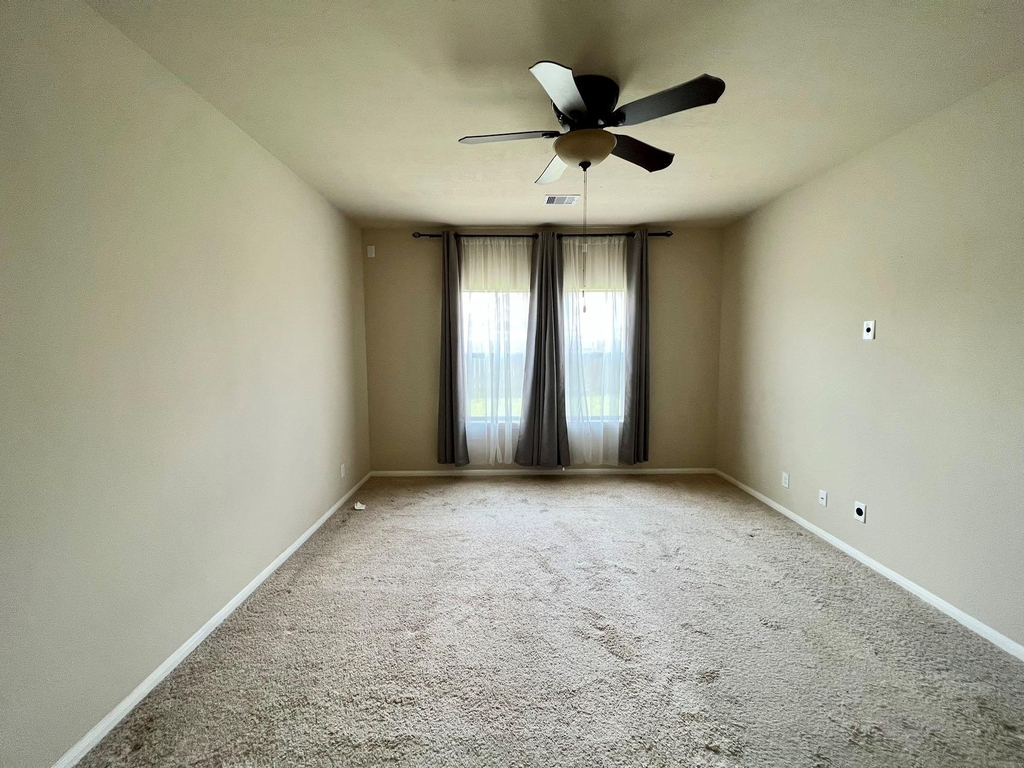 10831 Woodwind Shadows Drive - Photo 13