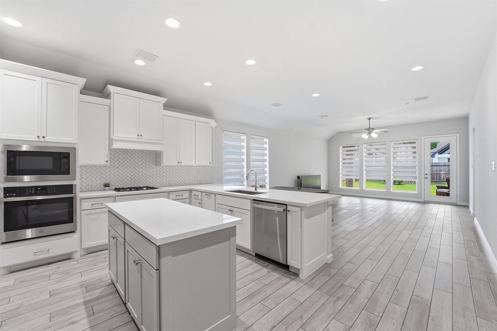 16719 Williams Gully Trail - Photo 9