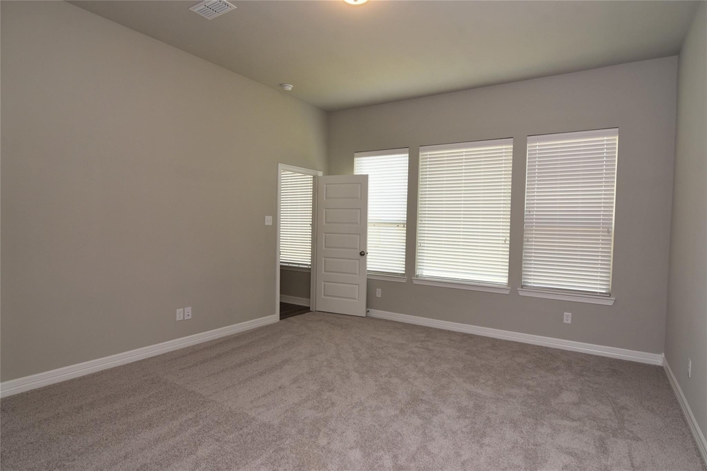 1052 Open Sky Drive - Photo 13