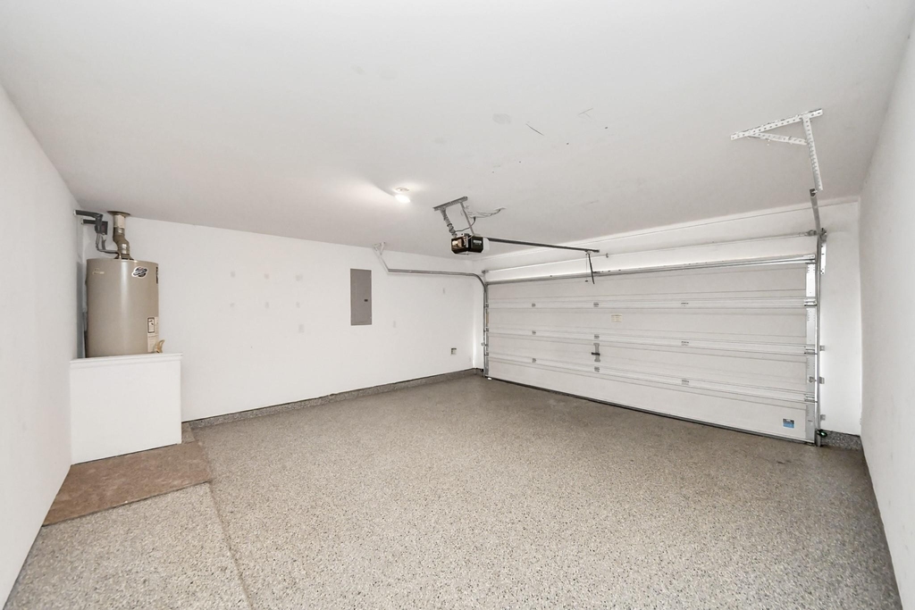 1409 Twilight Green Drive - Photo 17