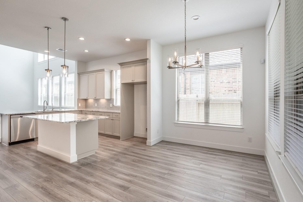 10719 Blossom River Drive - Photo 11