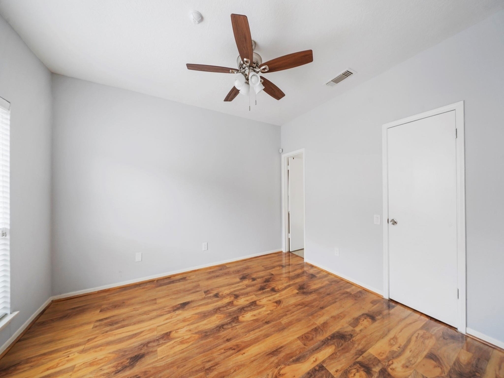 2226 Jamara Lane - Photo 13