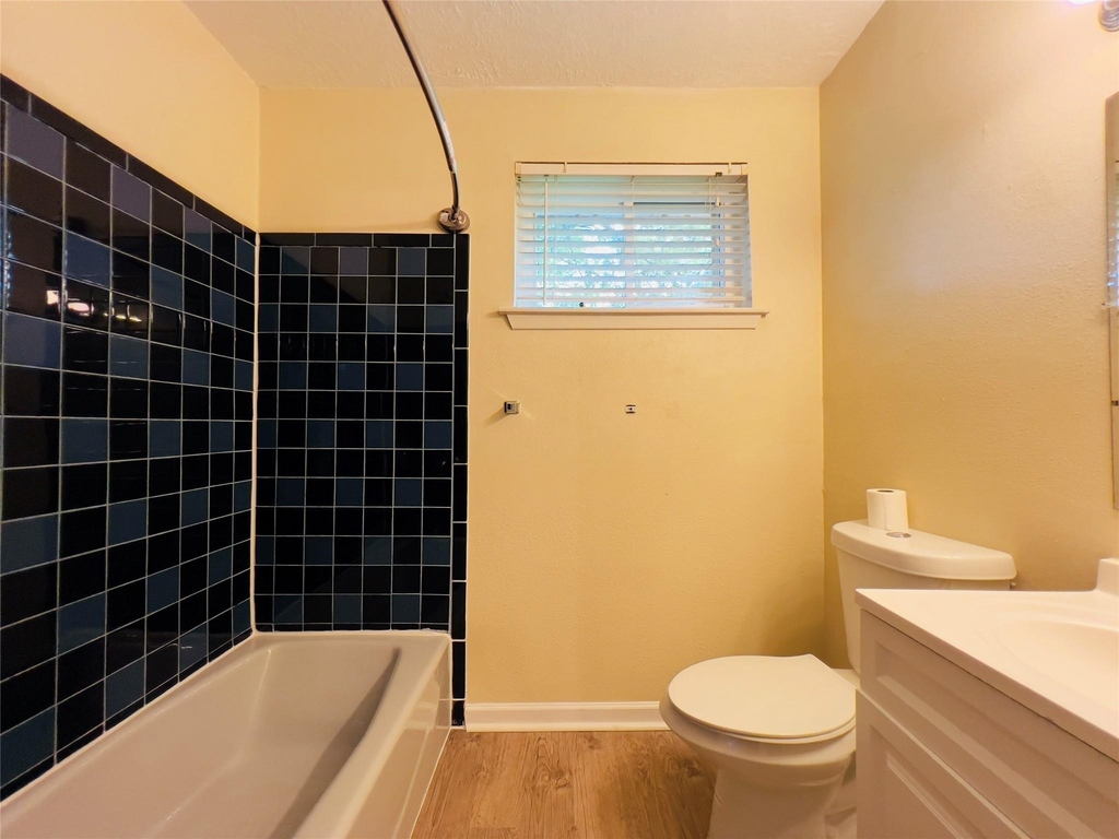 17014 Forest Bend Avenue - Photo 11