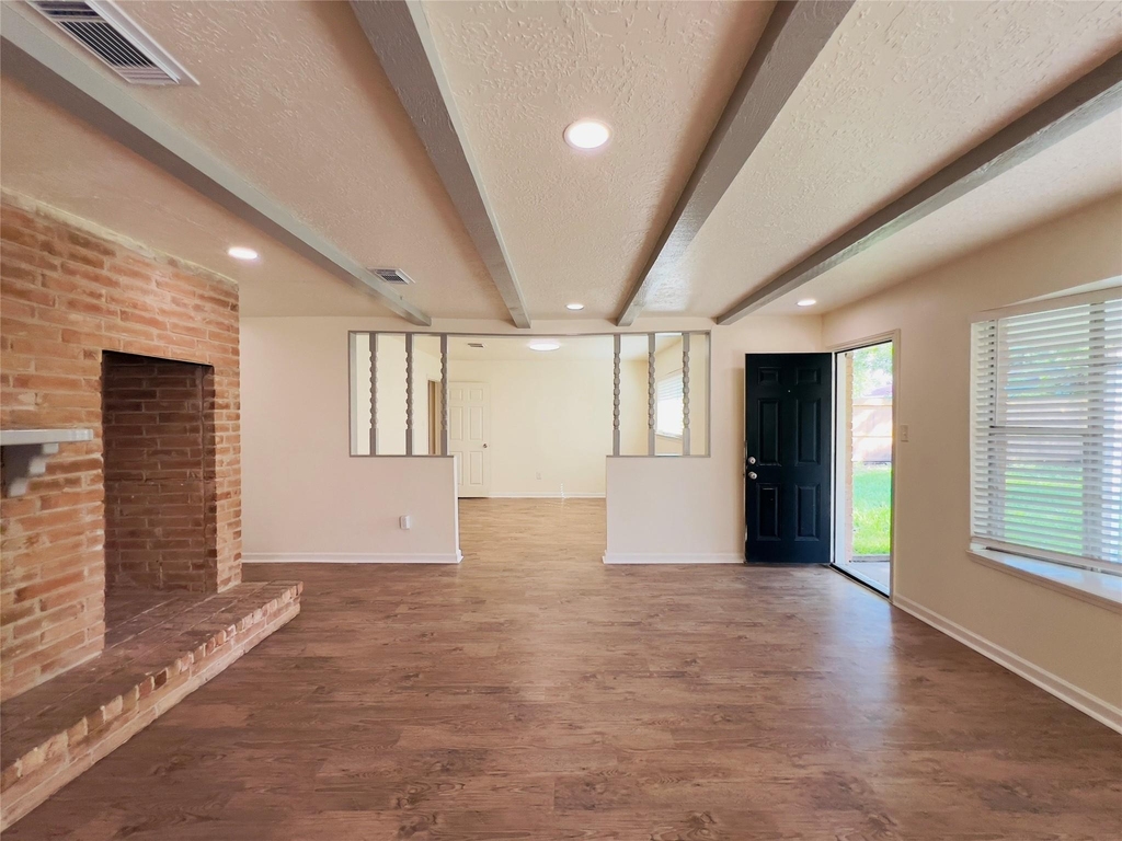 17014 Forest Bend Avenue - Photo 6