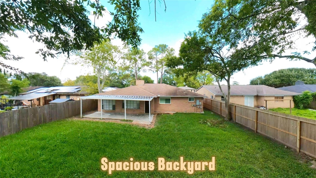 17014 Forest Bend Avenue - Photo 3