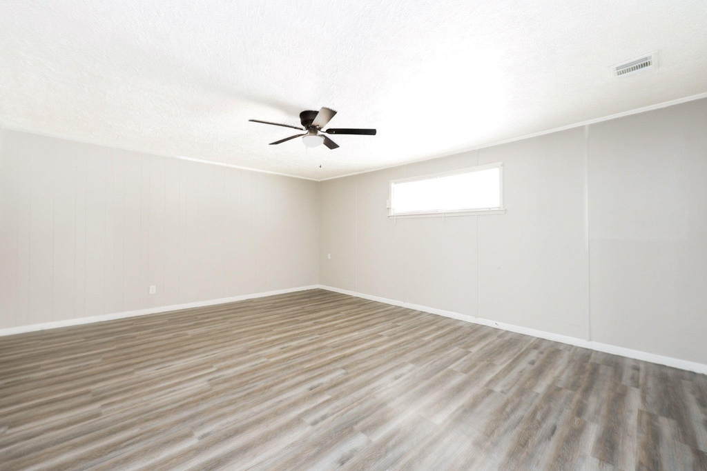 6002 Doulton Drive - Photo 9