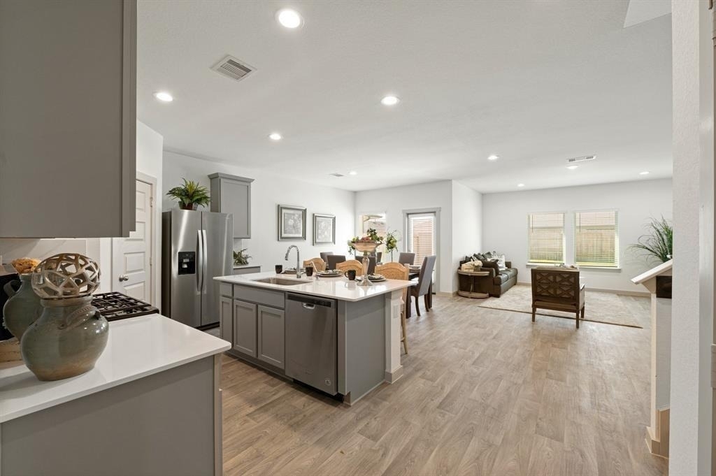 7214 Sunset Creek Drive - Photo 3