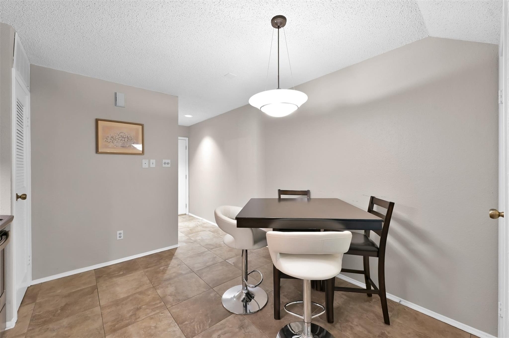 12900 Walden Road - Photo 6