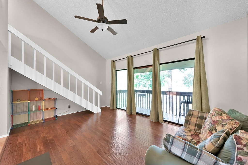 12900 Walden Road - Photo 9