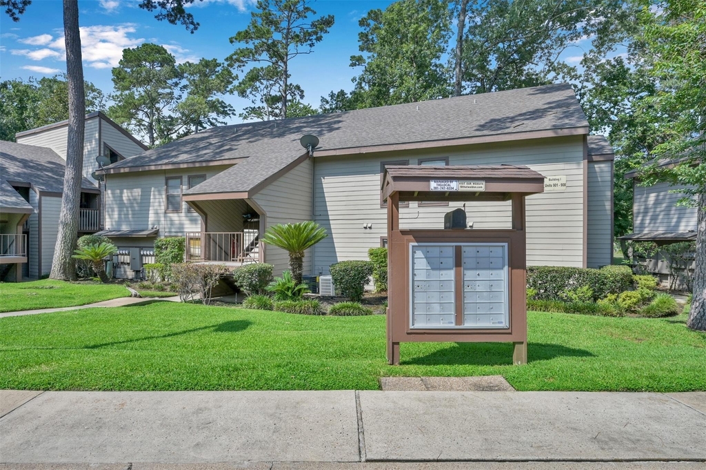 12900 Walden Road - Photo 2