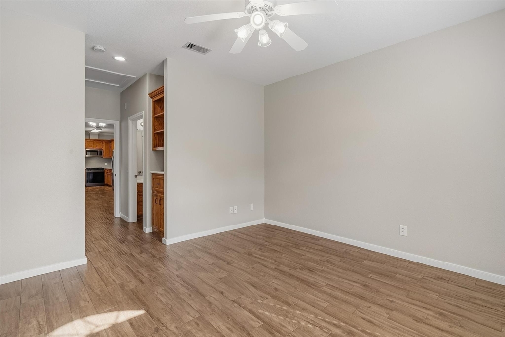 304 Reppert Street - Photo 10