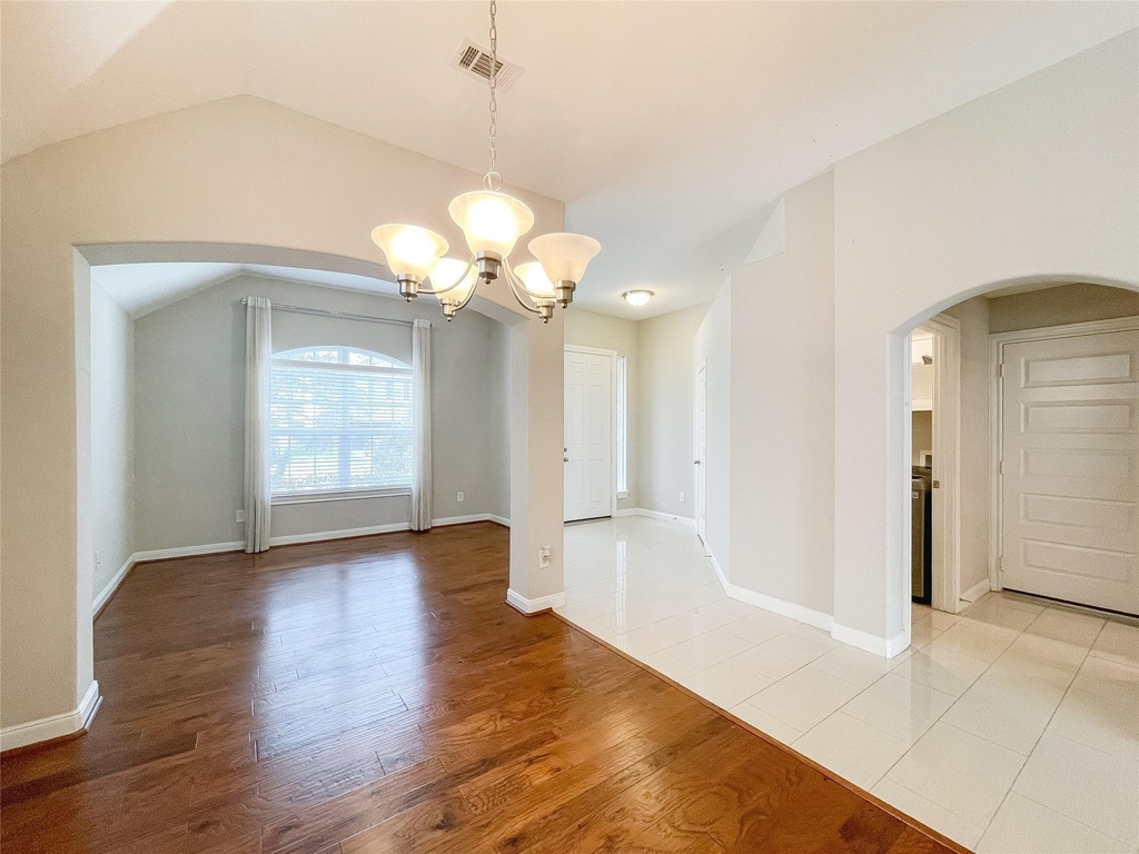 18222 Golden Falls Lane - Photo 10