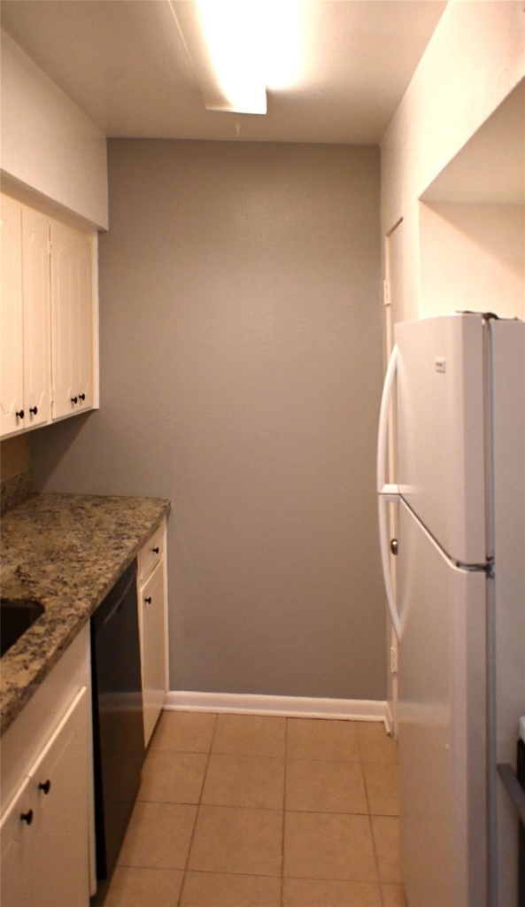 2101 Fountain View Drive - Photo 8