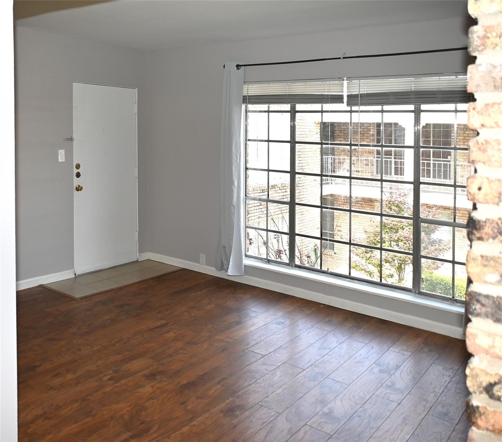 2101 Fountain View Drive - Photo 1