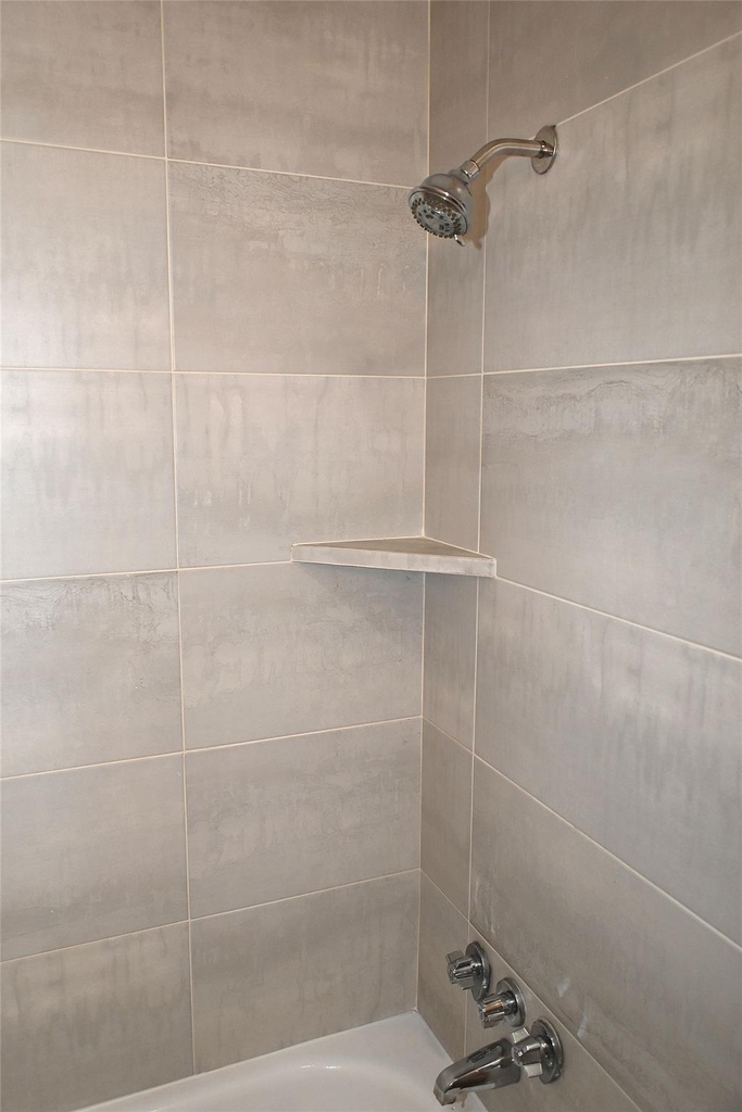 2101 Fountain View Drive - Photo 13