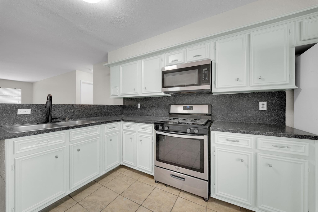 29007 Sedgefield Street - Photo 6