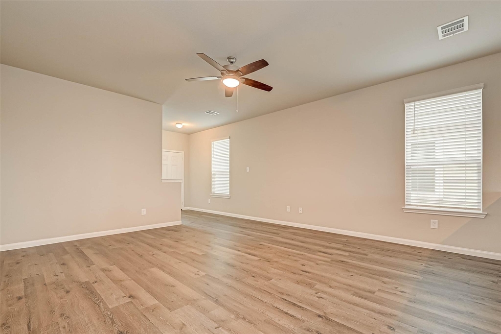 2507 Steelhead Drive - Photo 3