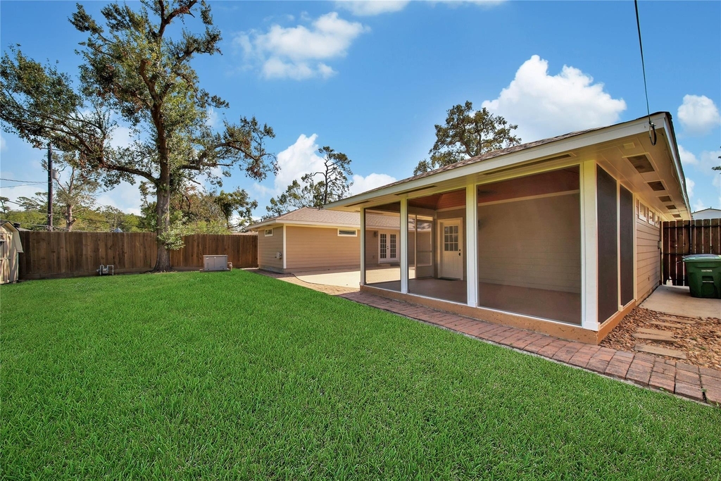 6318 Woodbrook Lane - Photo 37