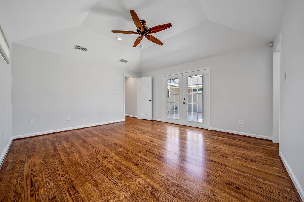 6318 Woodbrook Lane - Photo 14